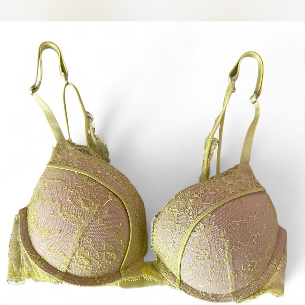 Victoria's Secret Lace Plunge Bra - Light Olive